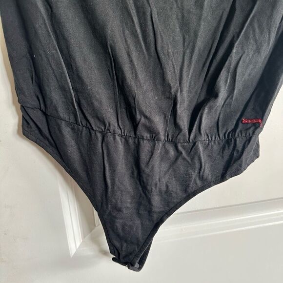 NWT- n:PHILANTHROPY One Shoulder Short Sleeve Black Bodysuit - Size S - Picture 6 of 6